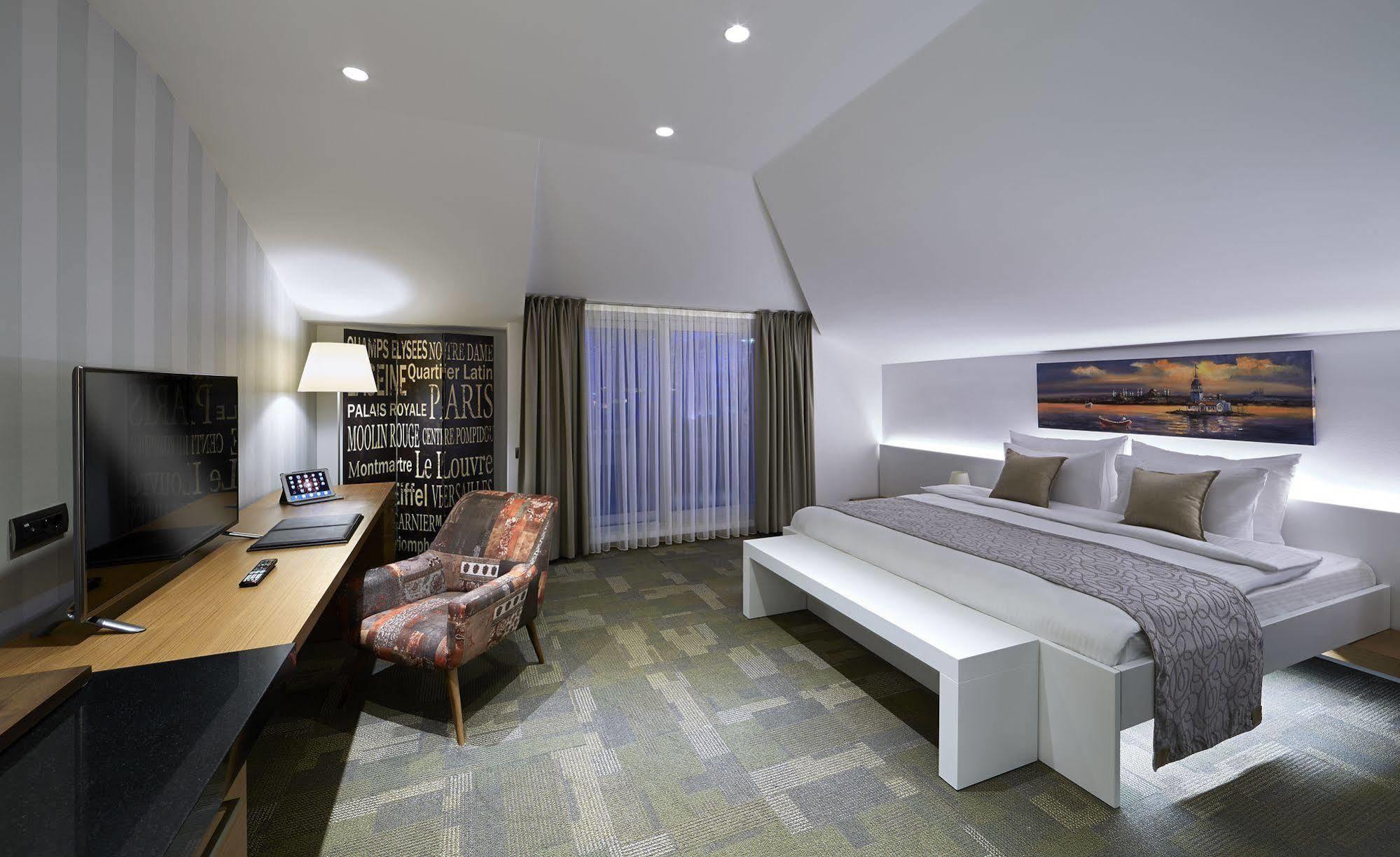 Milport Hotel Levent Istambul Exterior foto